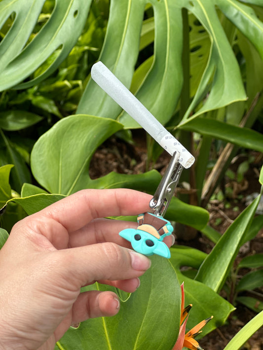 Agarra Porros Yoda Style – Sujetador metálico para joints